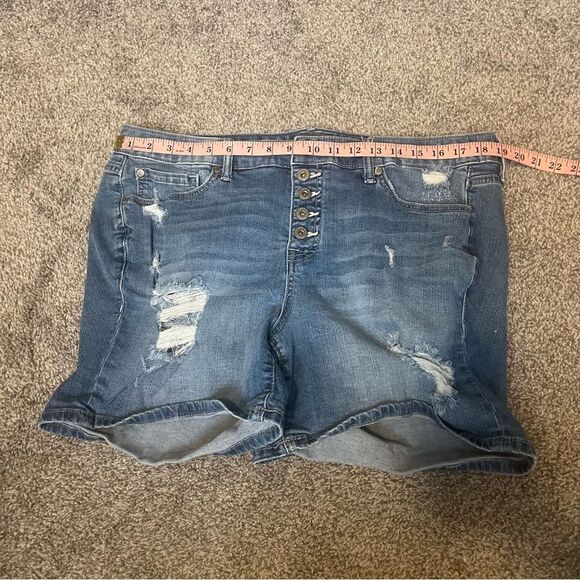 Torrid Distressed Button Front Denim Shorts - Picture 9 of 12